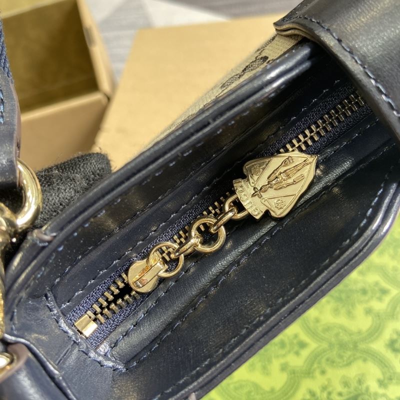 Gvc*1 hobo bags
